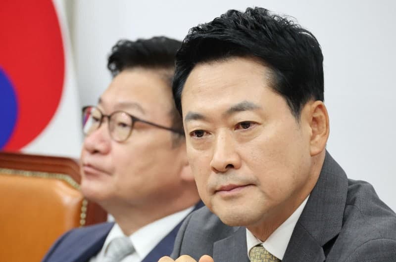 장동혁의 ‘당협 직선제’ 최고위서 또 제동… 지도부 “후퇴 아니다”