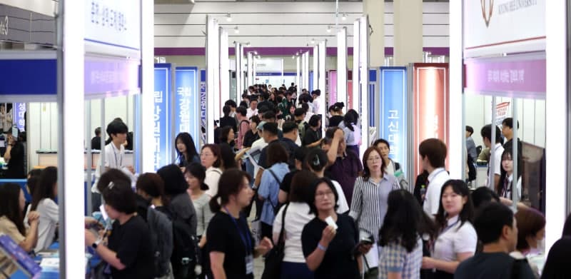 2027학년도 대입 수시모집 9월 7일 시작…“공통원서 미리 작성하세요”