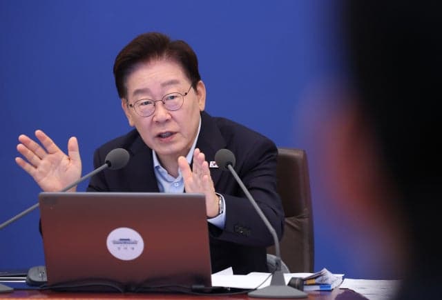 이재명 대통령 "촉법소년 연령 하향 입법 서둘러야…외국인 연금 제도도 정비"