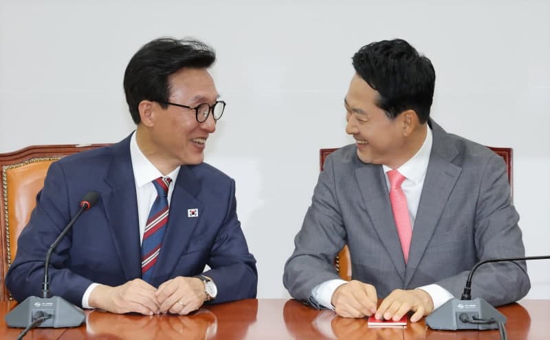 김민석·장동혁 2년 만의 회동… '수시 대화' 합의에도 현안은 날 선 신경전