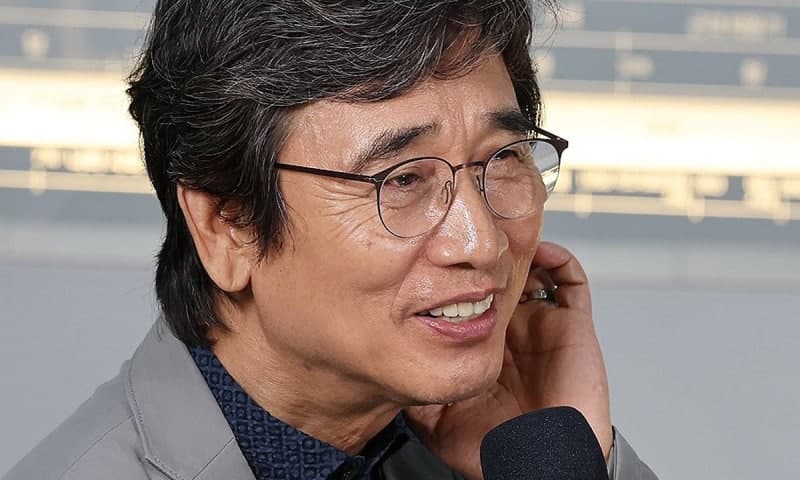 유시민 작가, 이재명 대통령 향해 "오만한 권력자" 직격…여권 내 파장 확산