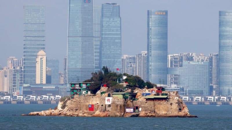 中, 대만 진먼섬 잇는 '진샤대교' 속도…대만은 '연성 통일' 반발