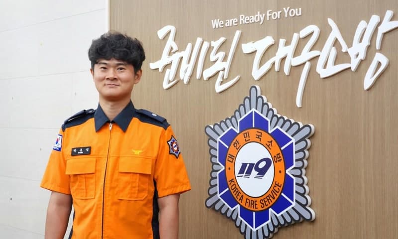 휴가 중이던 대구 소방관, 14층서 추락한 7세 어린이 구했다