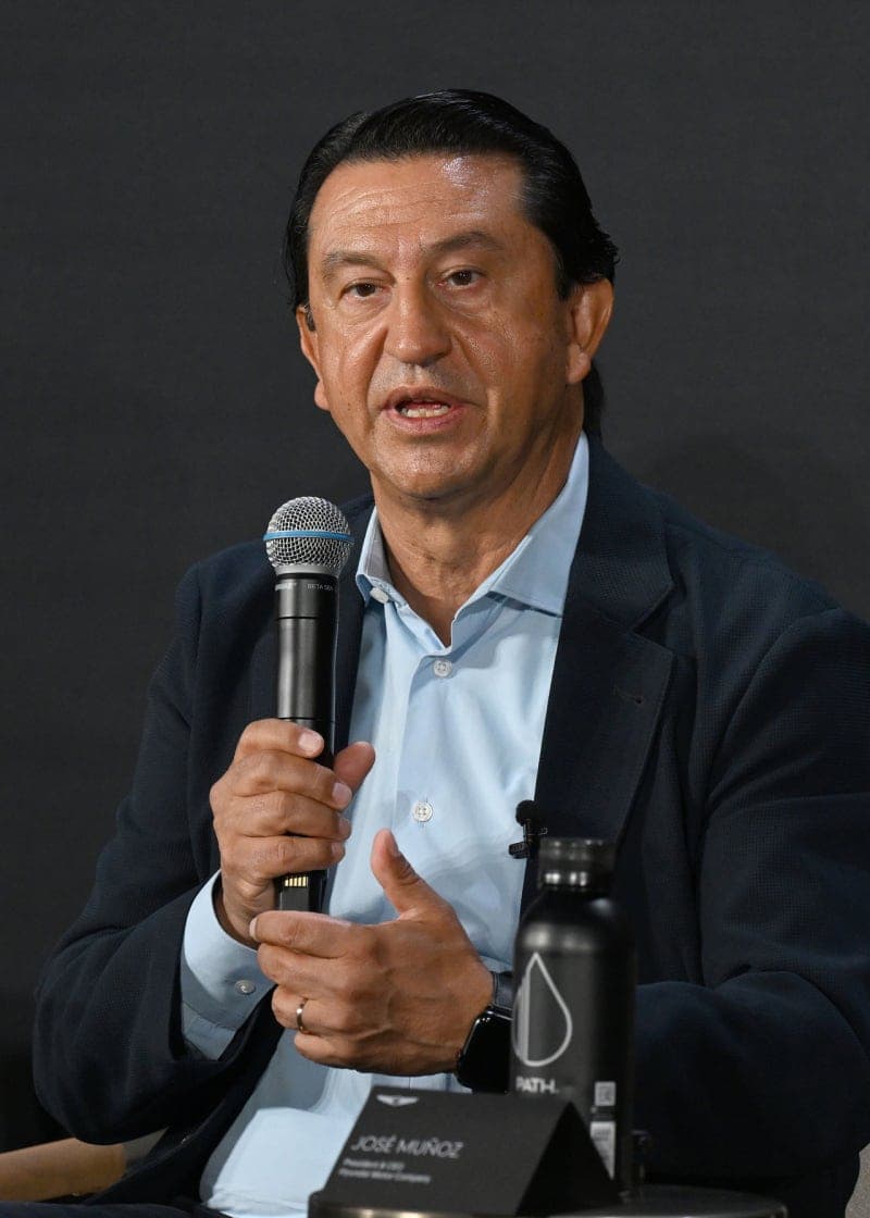 현대차, 자체 개발 배터리 탑재한 싼타페·제네시스 EREV 내년 출시