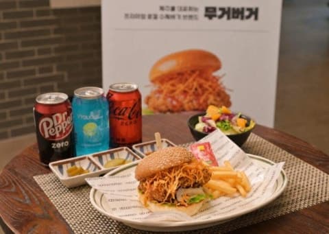 삼성웰스토리, ‘2026 KBC’ 인기 버거 3종 케이터링 고객사에 선보인다