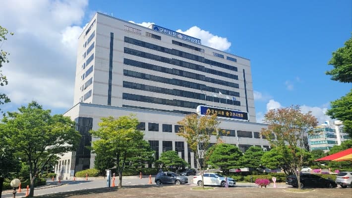 군산시청 기간제 근로자 피복비 부풀리기 의혹 경찰 압수수색