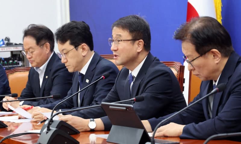 국민의힘 연찬회에 박근혜 초청하자 민주당 "기이한 과거 퇴행"
