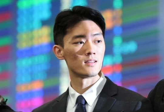 전두환 손자 전우원, 택배 상하차로 생계 유지… "알바비는 병원비로"