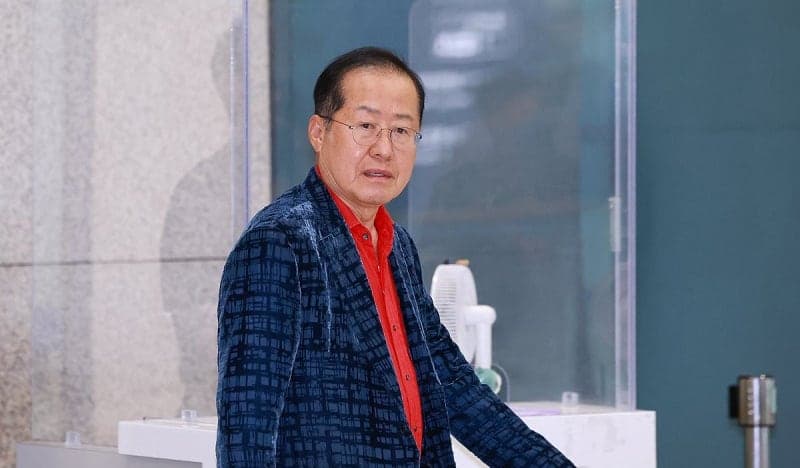 홍준표 "현실정치 은퇴하고 변호사 재등록…경찰 횡포 막는 게이트키퍼 될 것"