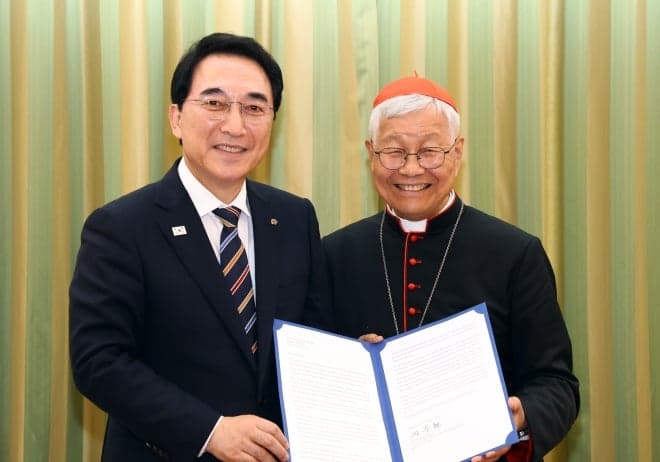 박수현 충남지사, 교황 알현해 '세계청년대회' 충남 방문 요청