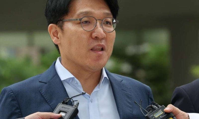 '재직 중 총선 출마 시사' 김상민 전 검사, 정직 3개월 처분 확정