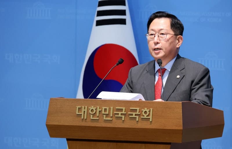 유용원, '핵추진잠수함 특별법' 대표발의…대통령 직속 전략위 설치