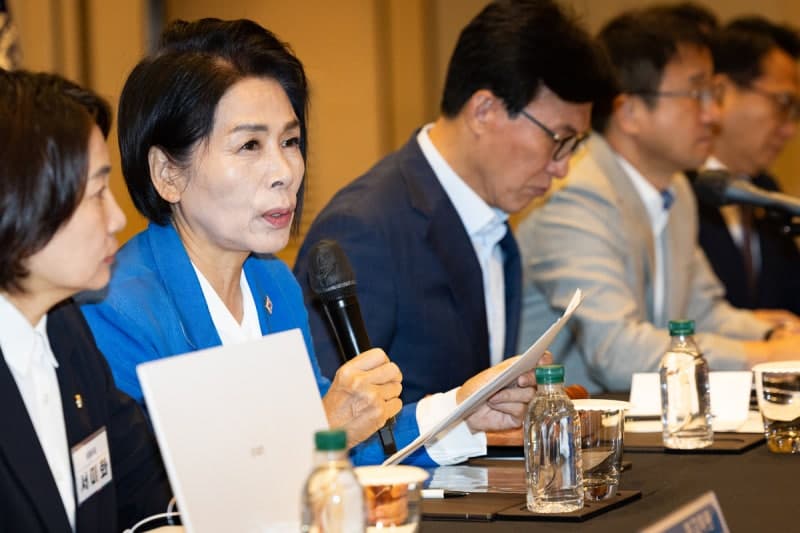 최민희 "민주당은 하나, 이견을 이간질하는 보도에 단호히 대응할 것"