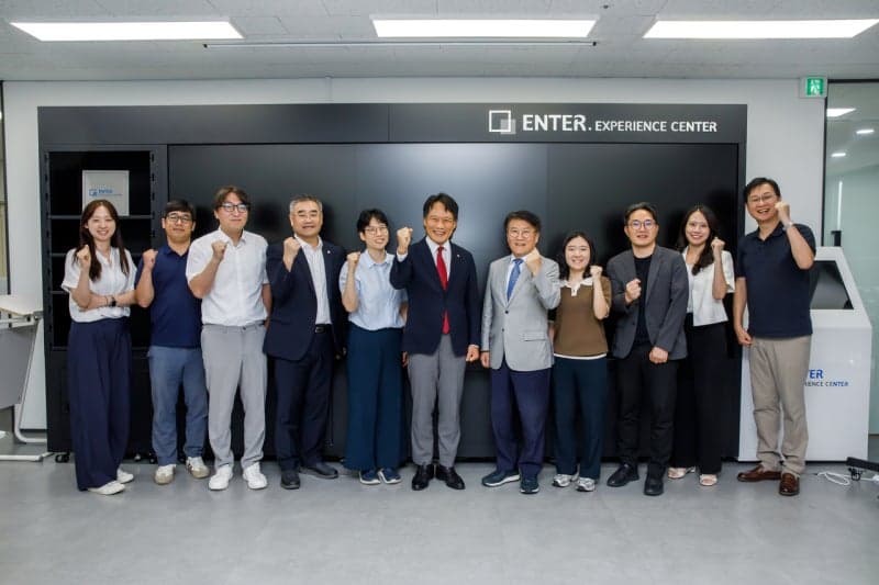 산단공, 230억 투입해 중소·중견 제조기업에 ‘AI 두뇌’ 심는다