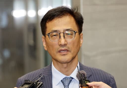 선관위 특검, 수사팀 구성 속도전…내달 7일 본격 수사 착수