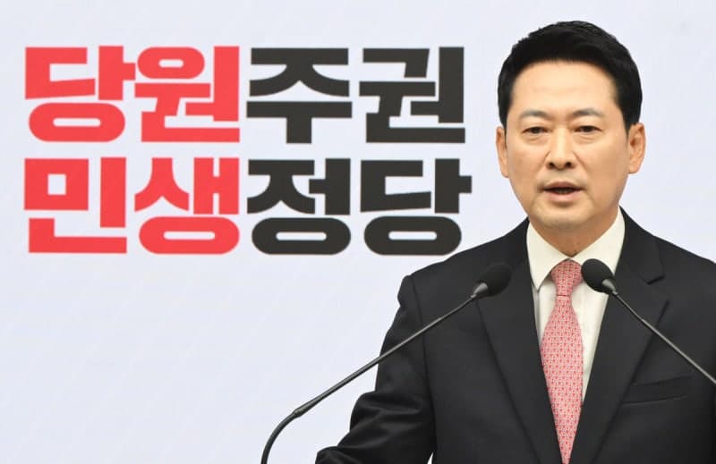 장동혁 '대법관 재제청은 헌법 파괴'... 이재명 탄핵 위해 웃통 벗고 싸울 것