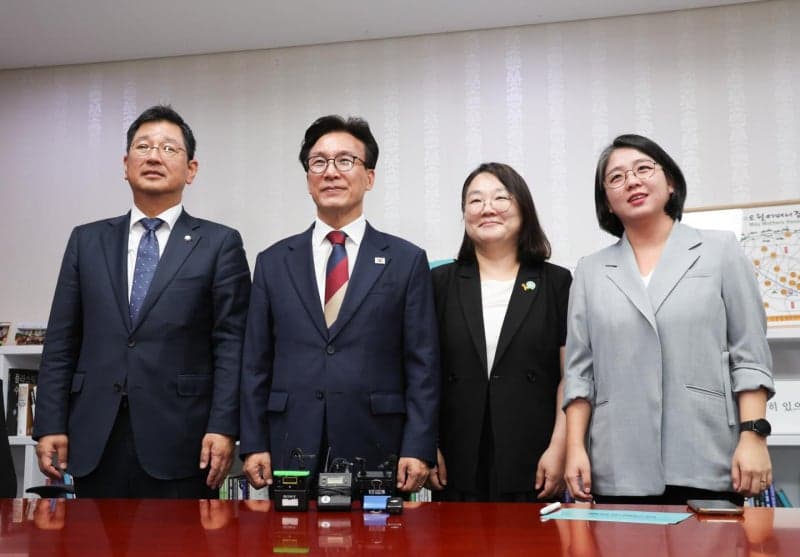 용혜인 장관 지명에 "특권 의식" 비판…의원직 유지 방침 논란