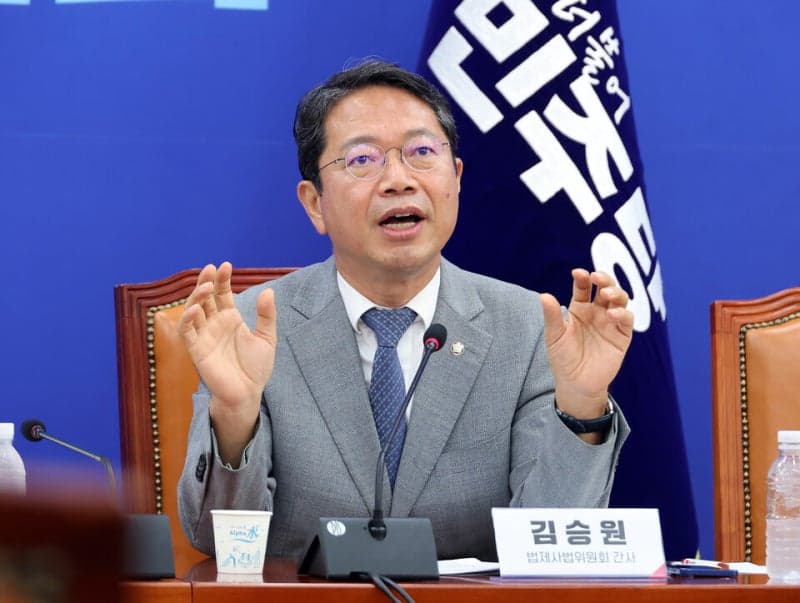 판사 출신 '검찰개혁 강경파' 김승원, 신임 법무부 장관 후보자 지명