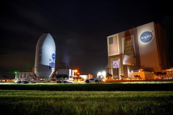 허블보다 100배 넓게 본다…NASA, 낸시 그레이스 로만 우주망원경 발사 성공
