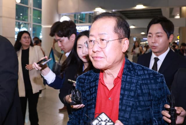 홍준표 "선거자금 의혹 수사, 나를 직접 불러 확인하라"
