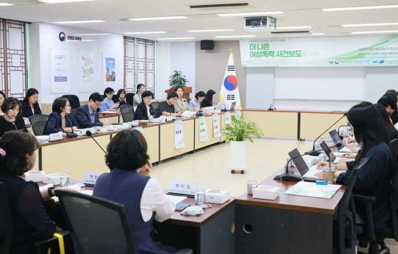 여성폭력 사건보도 권고기준 마련…'몰카' 대신 '불법촬영' 쓴다
