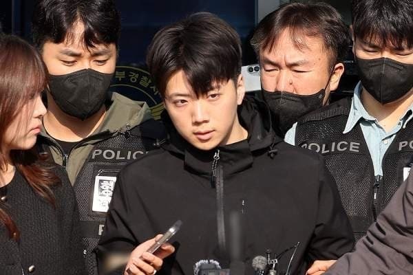 여고생 살해범 장윤기 4차 공판, 범행 도구 '케이블타이' 공방 치열