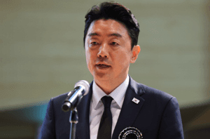 강훈식 비서실장, 조희대 대법원장 부친상 조문…이재명 대통령 조의 전달