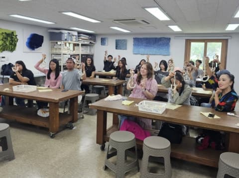 부산시설공단, 부산다문화국제학교 학생 대상 ‘K-공예산책Ⅱ’ 개최