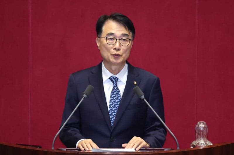 국민의힘, '탈북민 출신' 박충권 의원에 막말한 민주당 김준환 징계안 제출
