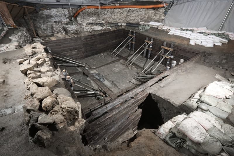 충주 장미산성서 백제 한성기 최대 목조 집수지 확인…1600년 전 고도의 토목기술 입증