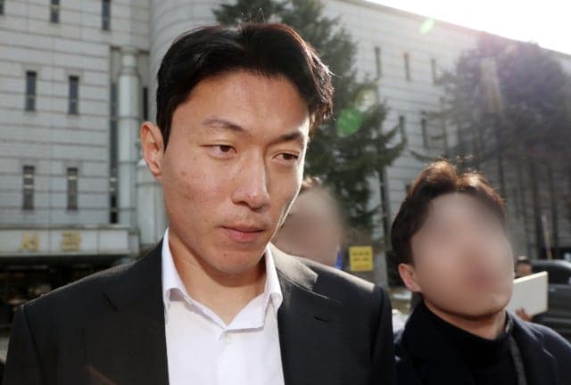 대법원, '황의조 수사 정보 유출' 혐의 전직 경찰관 2심 판결 파기