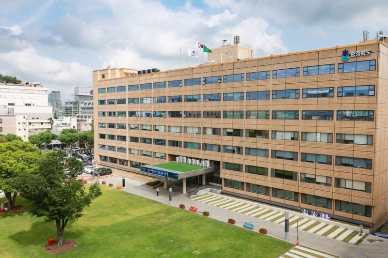 충북도, 소상공인 질병·사이버 피해 보상하는 '원스톱 상생보험' 시행