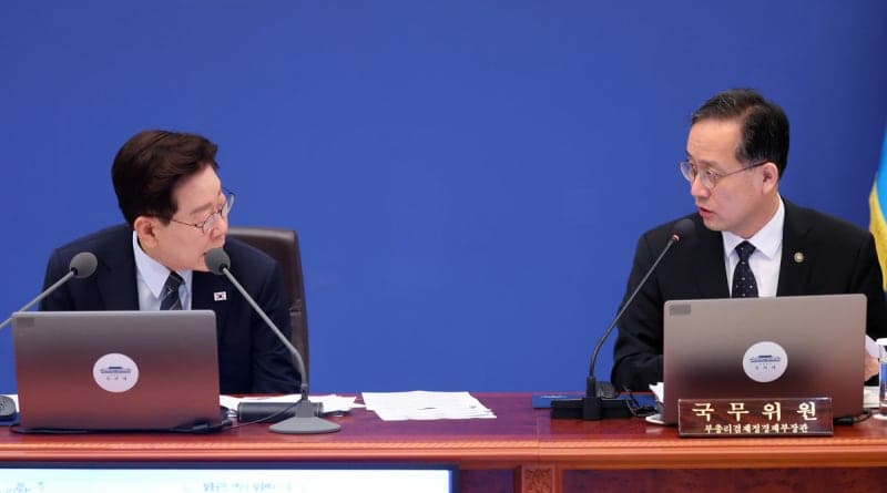 이재명 대통령 "추석 물가 못 잡으면 지명 취소"…이형일 후보자에 '뼈 있는 농담'