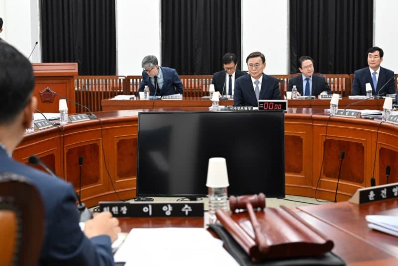 국정원 "김주애 사실상 후계자 내정…북미 정상회담 언제든 가능"