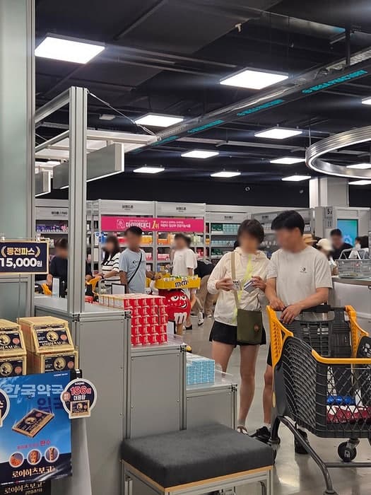 메가팩토리약국 광교점 개점, 쇼핑과 건강관리 동선 하나로 결합