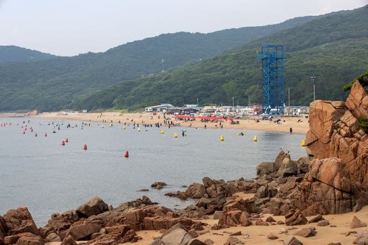 인천 무의도 하나개해수욕장서 60대 여성 실종…해경 수색 중
