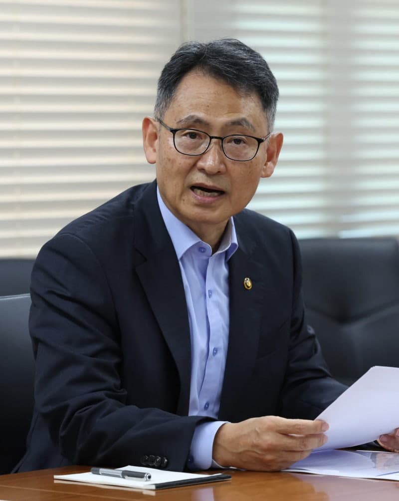 허장 재정경제부 2차관 "중동 불확실성 대응, 취약부문 지원 강화"