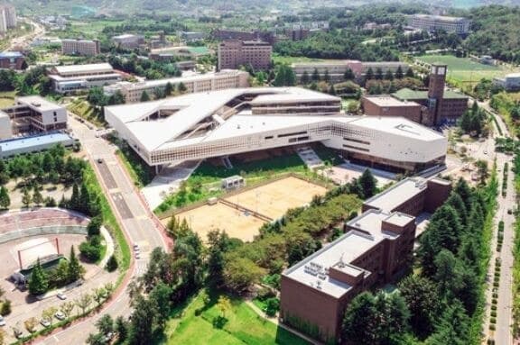 전주대 교수 97% 이사장 연임 반대…비대위, 이사장·총장 동반 퇴진 촉구