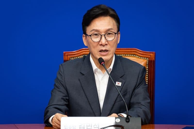 김민석 "용혜인 논란 깊이 고민 중…통상적인 인사청문회와 다르다"