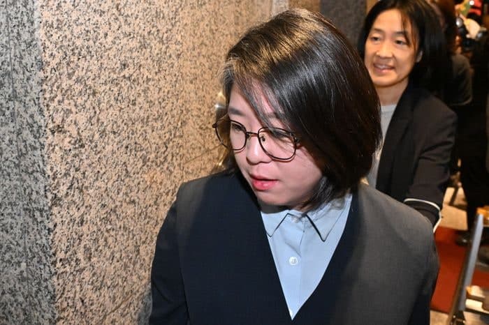비례 재선 논란에 휩싸인 용혜인 후보자, '특혜 사태'로 번진 공정성 공방