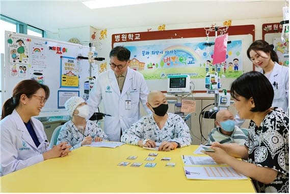 서울아산병원 어린이병원학교 20주년…소아암 환아 1천여 명 배움 이어가