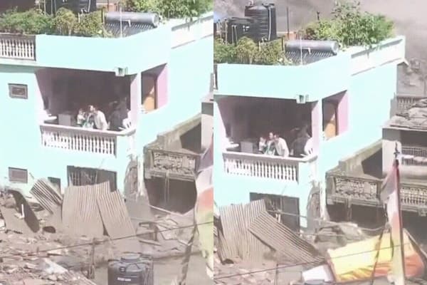 네팔 대홍수 속 1200채 파괴에도 살아남은 '기적의 초록색 집' 비밀은