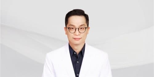 다리 저림의 주범 척추관협착증, 3개월 보존적 치료가 수술보다 우선