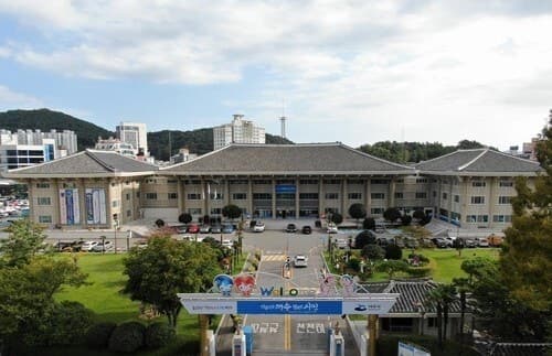 여수 호텔 짚라인 멈춰 초등생 고립…여수시 진상 파악 착수