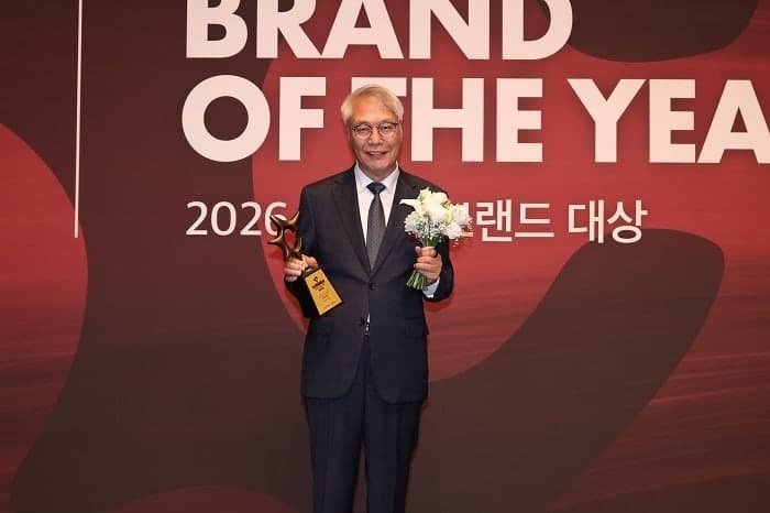 “30년 건강식 연구의 결실” 라이프밀, ‘2026 올해의 브랜드 대상’ 생식 부문 1위