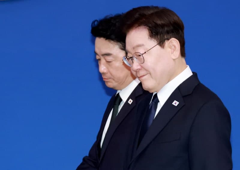 이재명 대통령, 양대 노총과 정년연장 연내 결론 및 메가특구법 논의