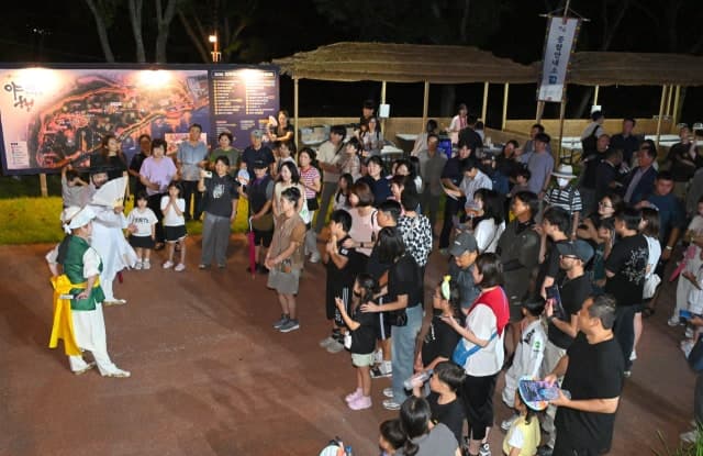 암행어사, 야밤에 진주성 출두…2026 진주 국가유산 야행 화려한 개막