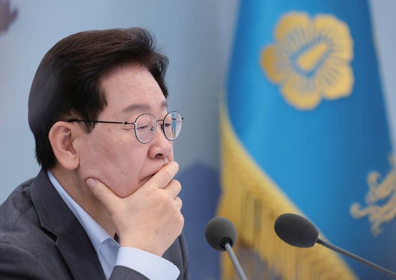 호르무즈 파병 논란 확산…정부 '실질적 기여 검토' vs 범여권 '전쟁 참여 반대'