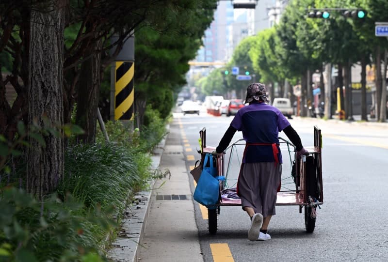 전 세계 노령 인구 영유아 추월…한국 2060년 세계 최고령국 된다