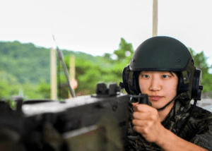 서북도서 최전방 지키는 해병 여군 4인방, 전차·포병 핵심 전력으로 우뚝